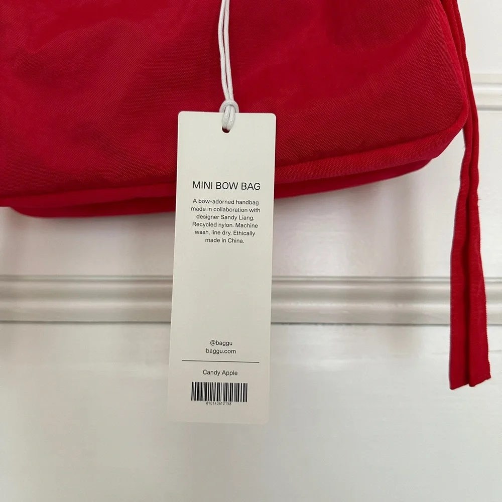 Baggu NWT Sandy Liang Mini Bow Bag, Candy Apple - Picture 2 of 4